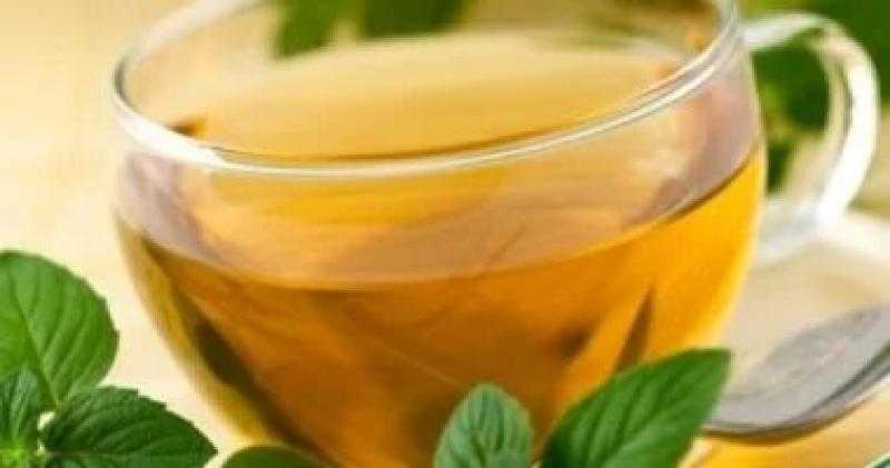 5 مشروبات صباحية تساعد على تخفيف الانتفاخ بشكل طبيعى