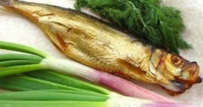 خضروات يجب وجودها على المائدة عند تناول الفسيخ والرنجة