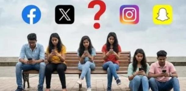 كيف تؤثر وسائل التواصل على سعادة المراهقين؟