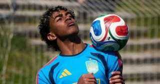 إسبانيا تستعد بكامل نجومها لمواجهة منتخب مصر