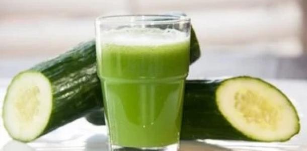 ماذا يحدث لجسمك عند شرب ماء الخيار بانتظام؟
