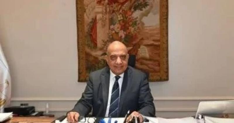 اليوم الاخباري