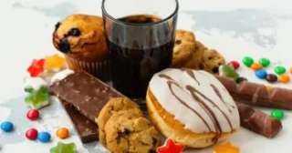 أسباب الرغبة الشديدة فى تناول السكر بعد الوجبات