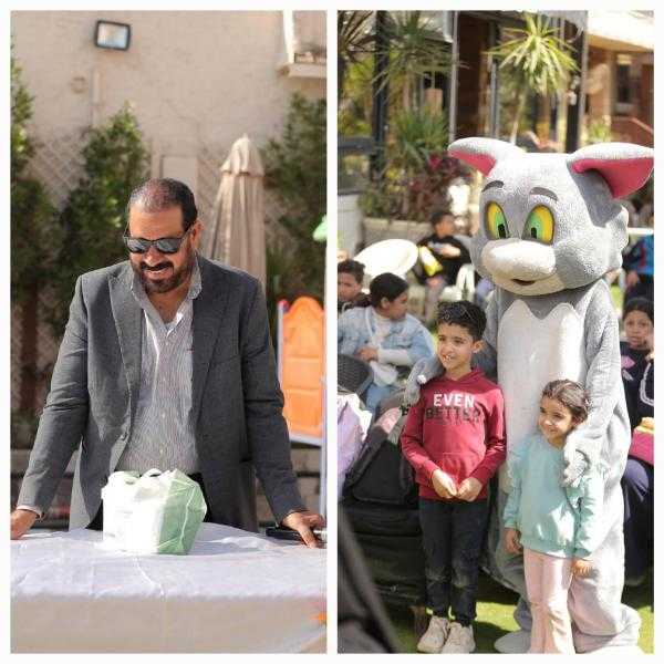 الحاج على سليم يشارك الاطفال اليتامى فرحهتم فى فيش لاند