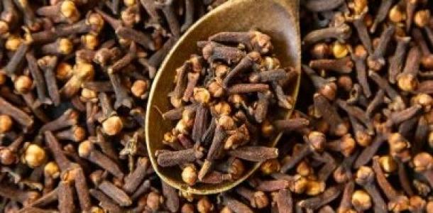 7 فوائد للقرنفل تجعله أساسى فى العناية بجمالك.. يحسن البشرة والشعر