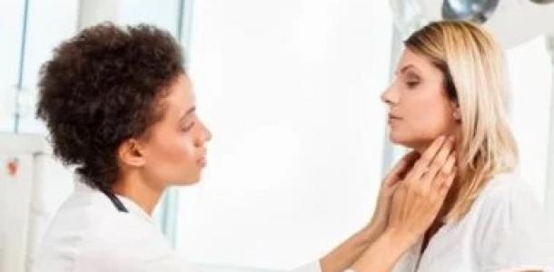 التهاب الغدة الدرقية بعد الولادة.. اعرفى الأعراض وطرق العلاج