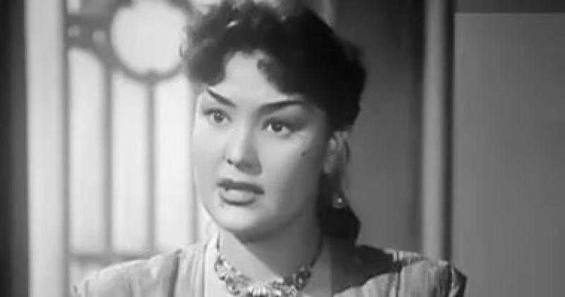 98 عاما على ميلاد سميحة توفيق.. اكتشفها يوسف وهبى واعتزلت الفن بعد تألق