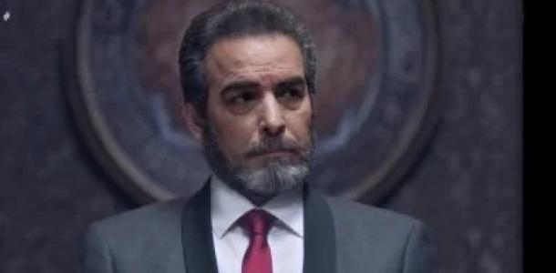 أشرف زكي: الفنان أحمد عبد العزيز بخير وبصحة جيدة