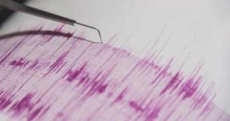 زلزال بقوة 6.7 درجة يضرب إندونيسيا