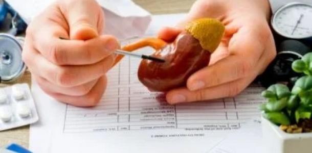 لماذا يزيد خطر انخفاض سكر الدم لدى مرضى الكلى المزمن؟.. وطرق الوقاية