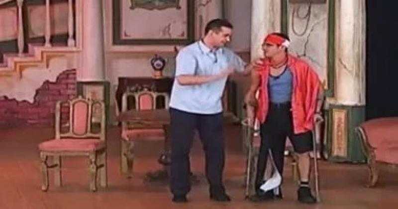 كريم عبد العزيز كسر قدم أحمد حلمي.. حكاية مقلب تحول إلى أزمة