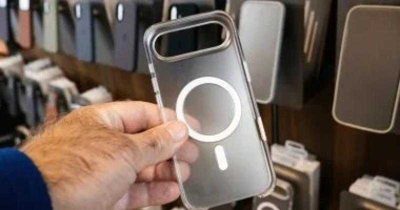 لماذا تخلت أبل عن الجلد الطبيعي؟