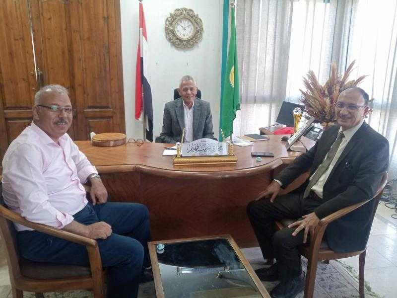 الدكتور احمد دندش يلتقى وكيل وزارة التضامن الإجتماعي بالإسماعيلية