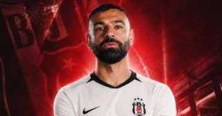 محمد صلاح يشترط راتباً استثنائياً للموافقة على عرض بشكتاش