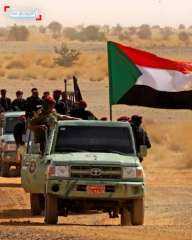 الجيش السوداني يلاحق عصابات الدهابه على حدود مصر