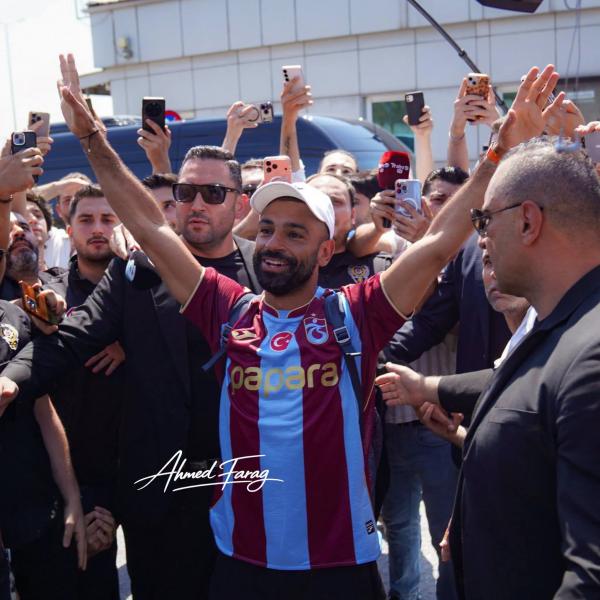 انتقال محمد صلاح رسميا لنادي طرابزيون التركي 