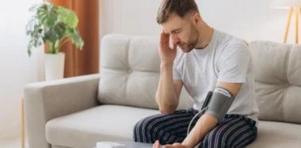 ماذا نأكل عند انخفاض ضغط الدم.. طرق طبيعية لضبطه بالنظام الغذائى