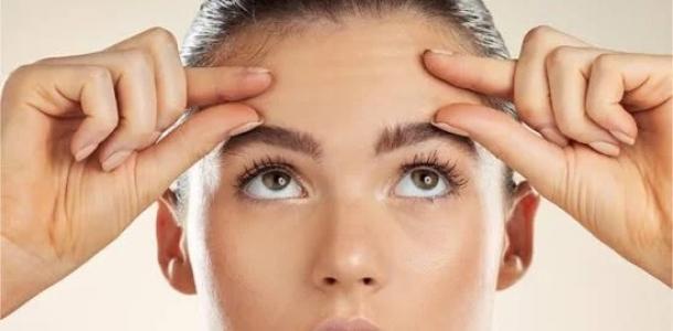 5 طرق طبيعية لشد البشرة ومكافحة التجاعيد.. انسي عيادات التجميل