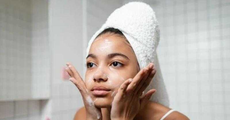 وشك بيشد بعد الغسيل؟.. 5 علامات تكشف أنك تستخدمين غسولا غير مناسب