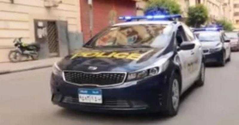3 هواتف و6 خطوط.. أحراز متهم بالاستيلاء على بيانات المواطنين البنكية