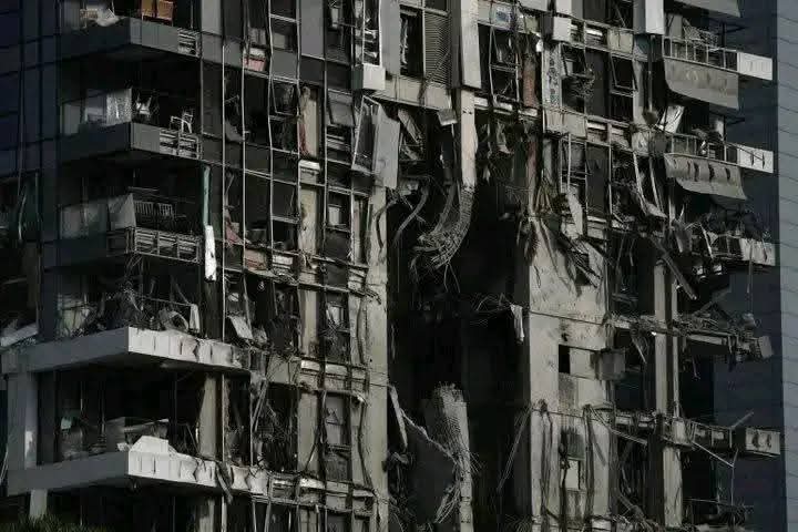 db0d09c6f84b.jpg